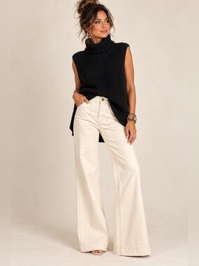 Lida Kate Black Sleeveless Turtleneck Knit Vest